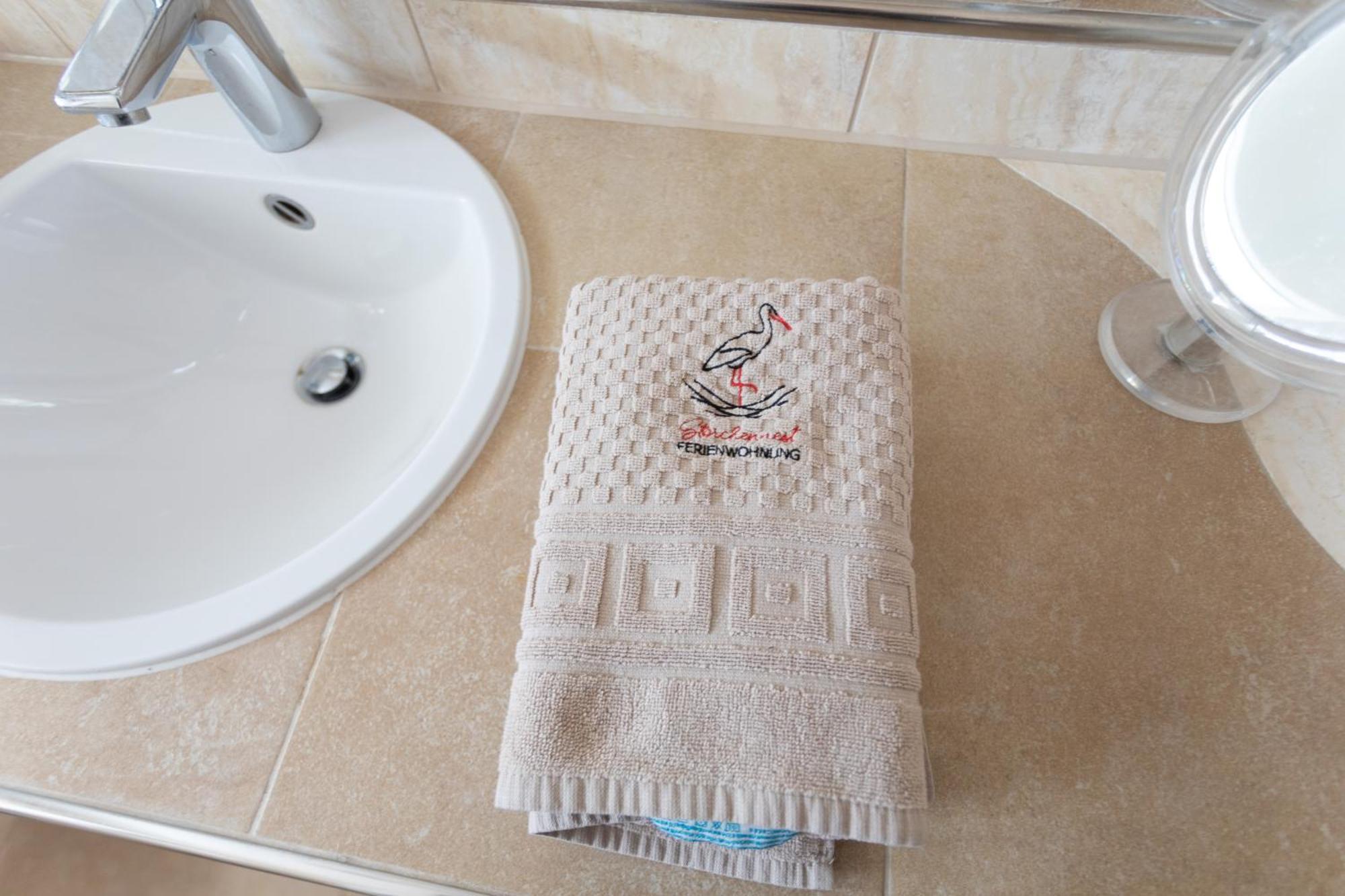 Storchennest - Schoenes, Ruhiges Apartment Mit Sonnenterrasse Tettnang Εξωτερικό φωτογραφία